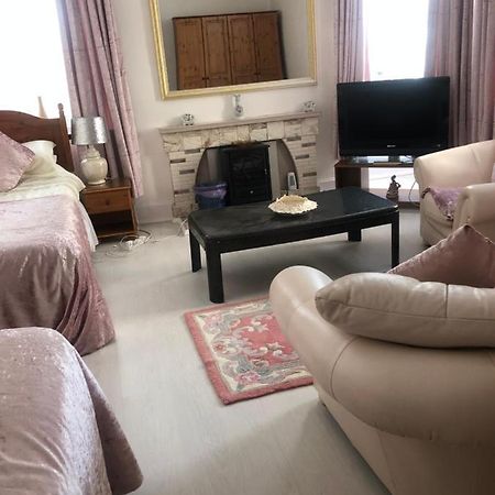 Brown'S Guest House Peterhead Zewnętrze zdjęcie