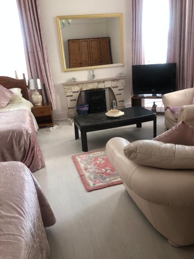 Brown'S Guest House Peterhead Zewnętrze zdjęcie
